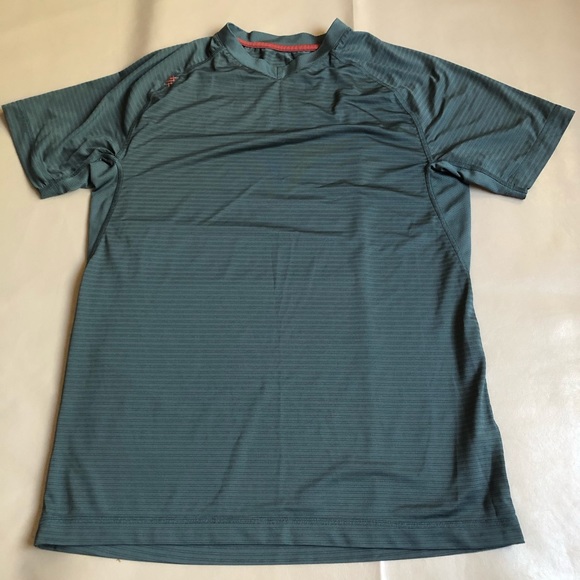 RHONE Other - Rhône striped Running T-shirt SZ M